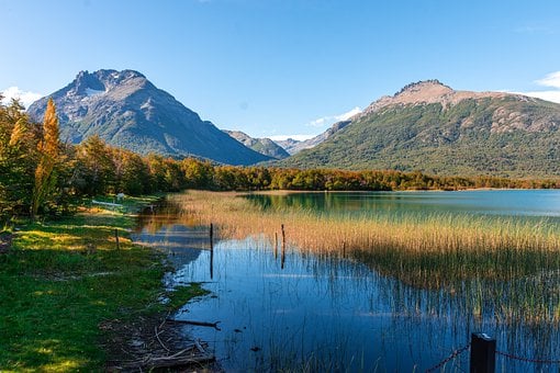 mountains-7884039__340.jpg