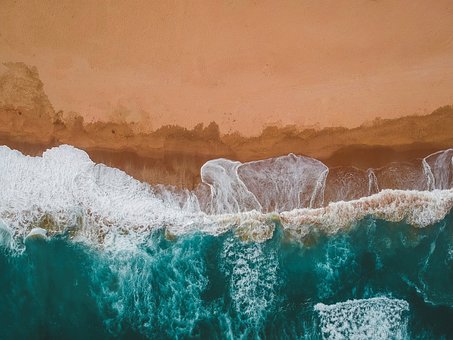 beach-5531919__340.jpg