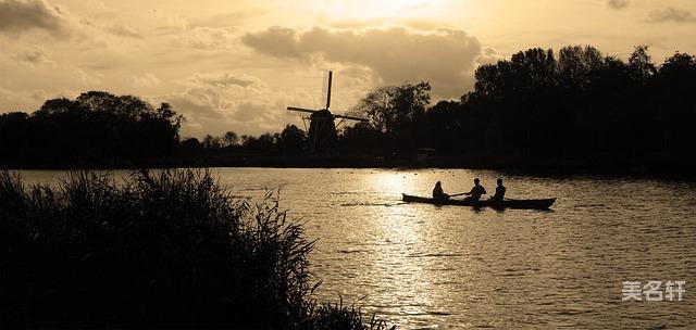 蒋姓最潮的男孩名字