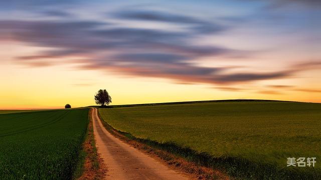 于姓男孩起名有诗意的